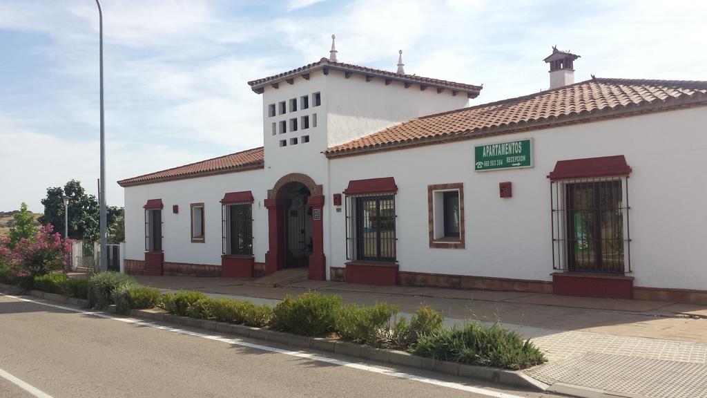 Apartamentos Turisticos - Hostal Los Alisos Алиседа Экстерьер фото